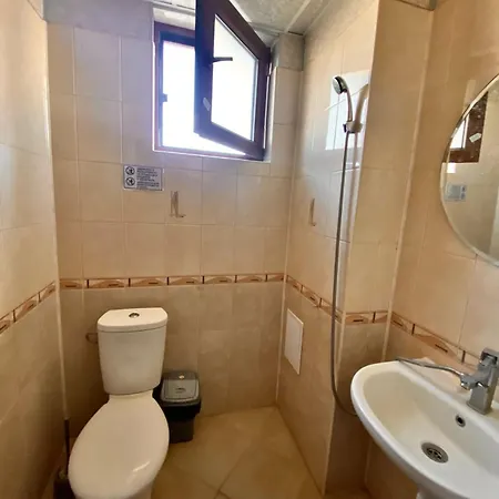 Ξενοδοχείο με διαμερίσματα Helena *